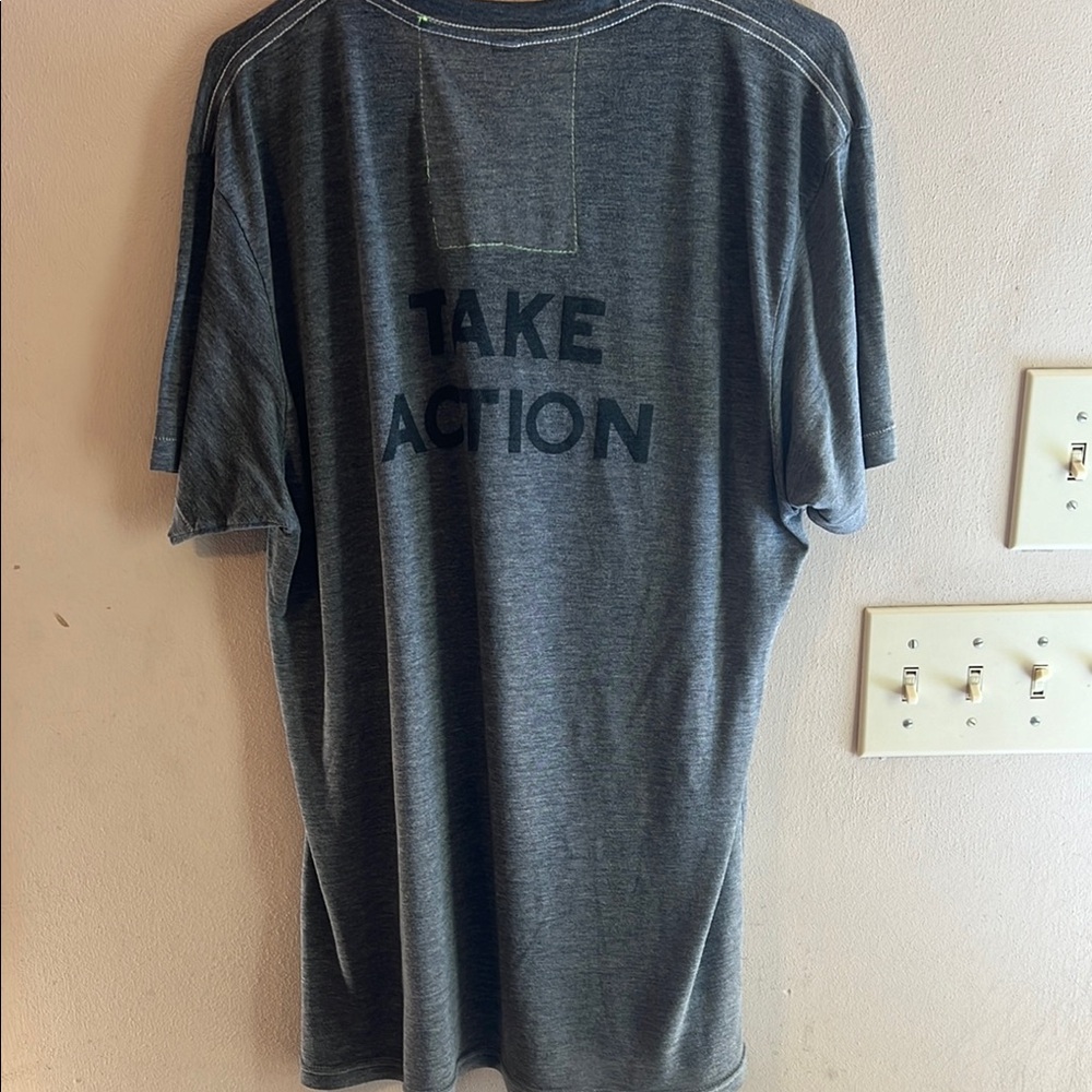 AVIATOR NATION X GLOBAL CITIZEN TEE SIZE LARGE UNISEX